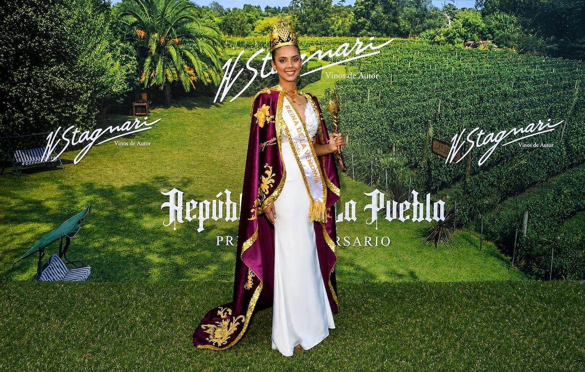 Reina de la Vendimia H STAGNARI Emilia Tort reina de la vendimia, foto por Pablo Pena en H Stagnari