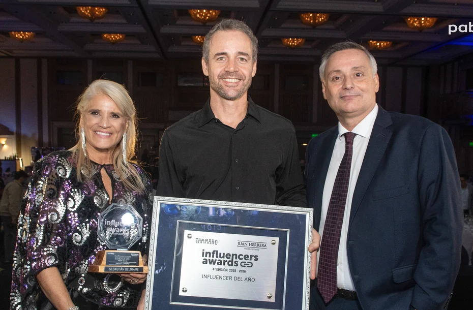 INFLUENCERS AWARDS 2026 - PABLO PENA-185 Influencers Awards 2026